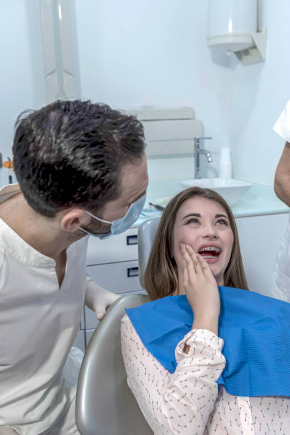 Best Emergency Dental Care for Broken or Chipped Teeth in Spring Valley Village, TX